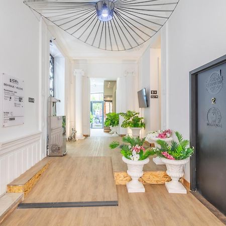 Adira Marseille Montgrand 2 Etoiles Apartment Bagian luar foto