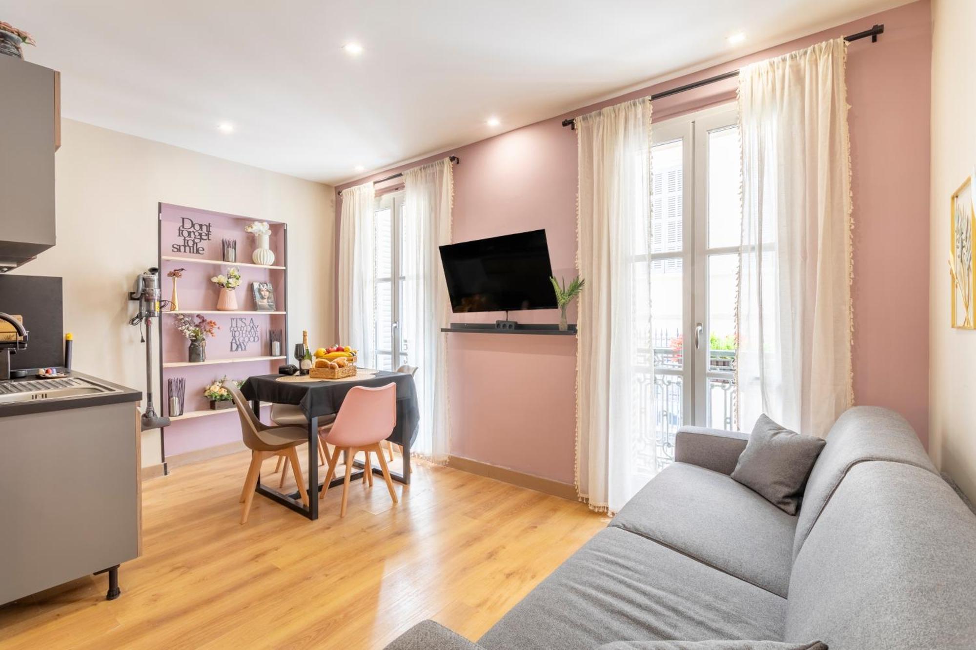 Adira Marseille Montgrand 2 Etoiles Apartment Bagian luar foto