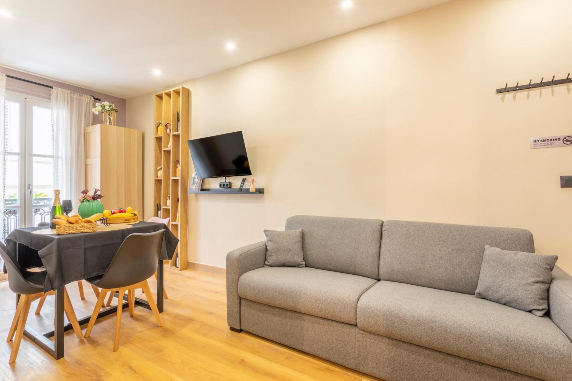 Adira Marseille Montgrand 2 Etoiles Apartment Bagian luar foto