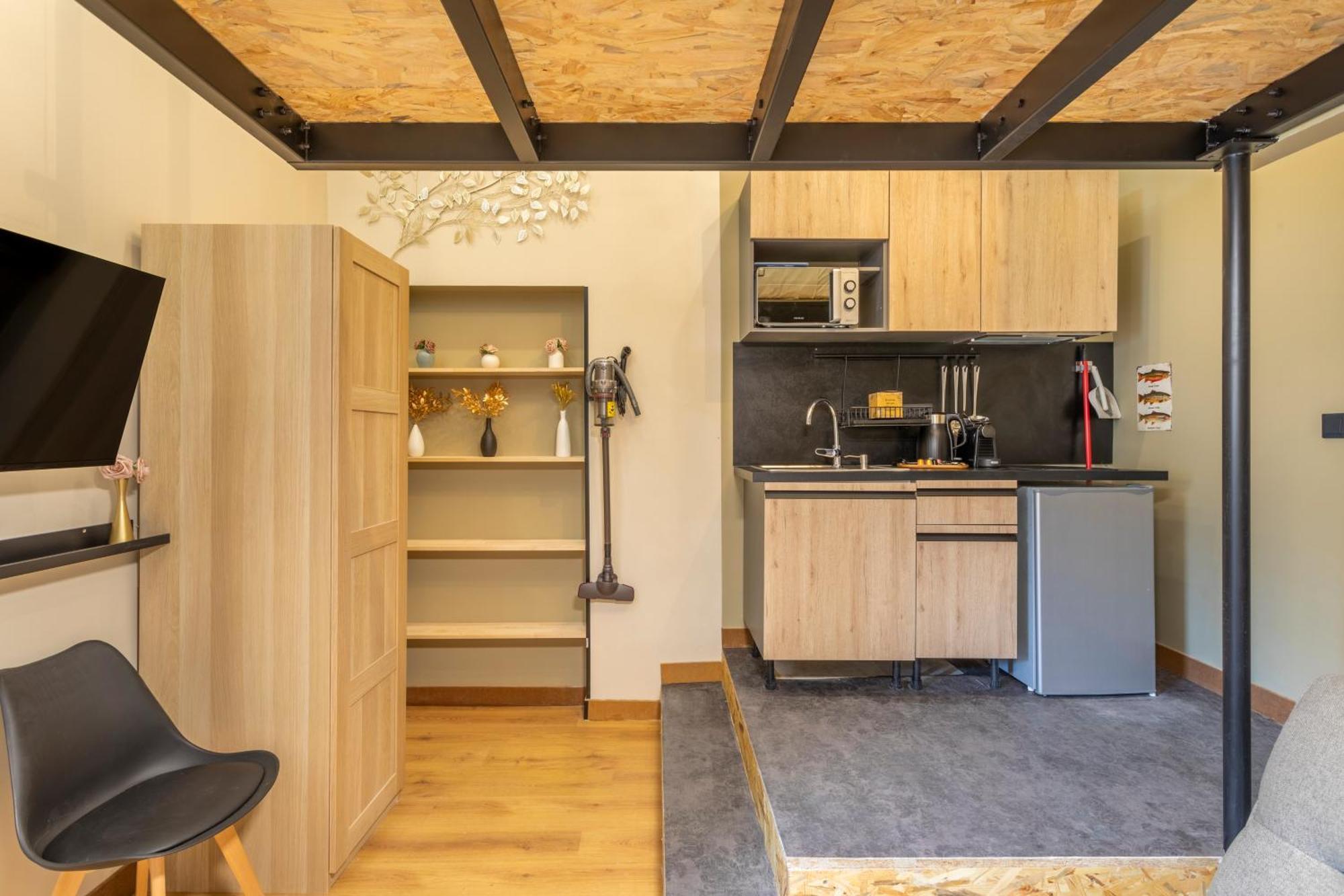 Adira Marseille Montgrand 2 Etoiles Apartment Bagian luar foto