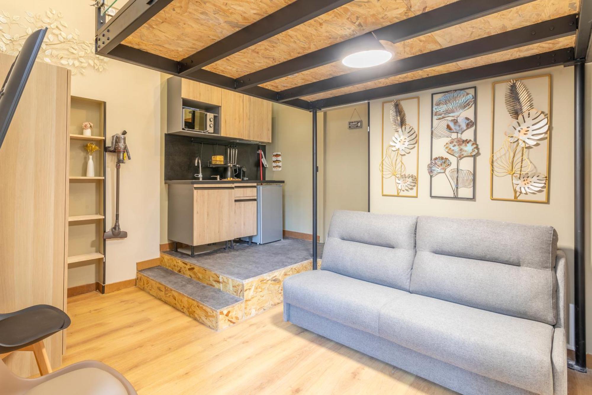 Adira Marseille Montgrand 2 Etoiles Apartment Bagian luar foto