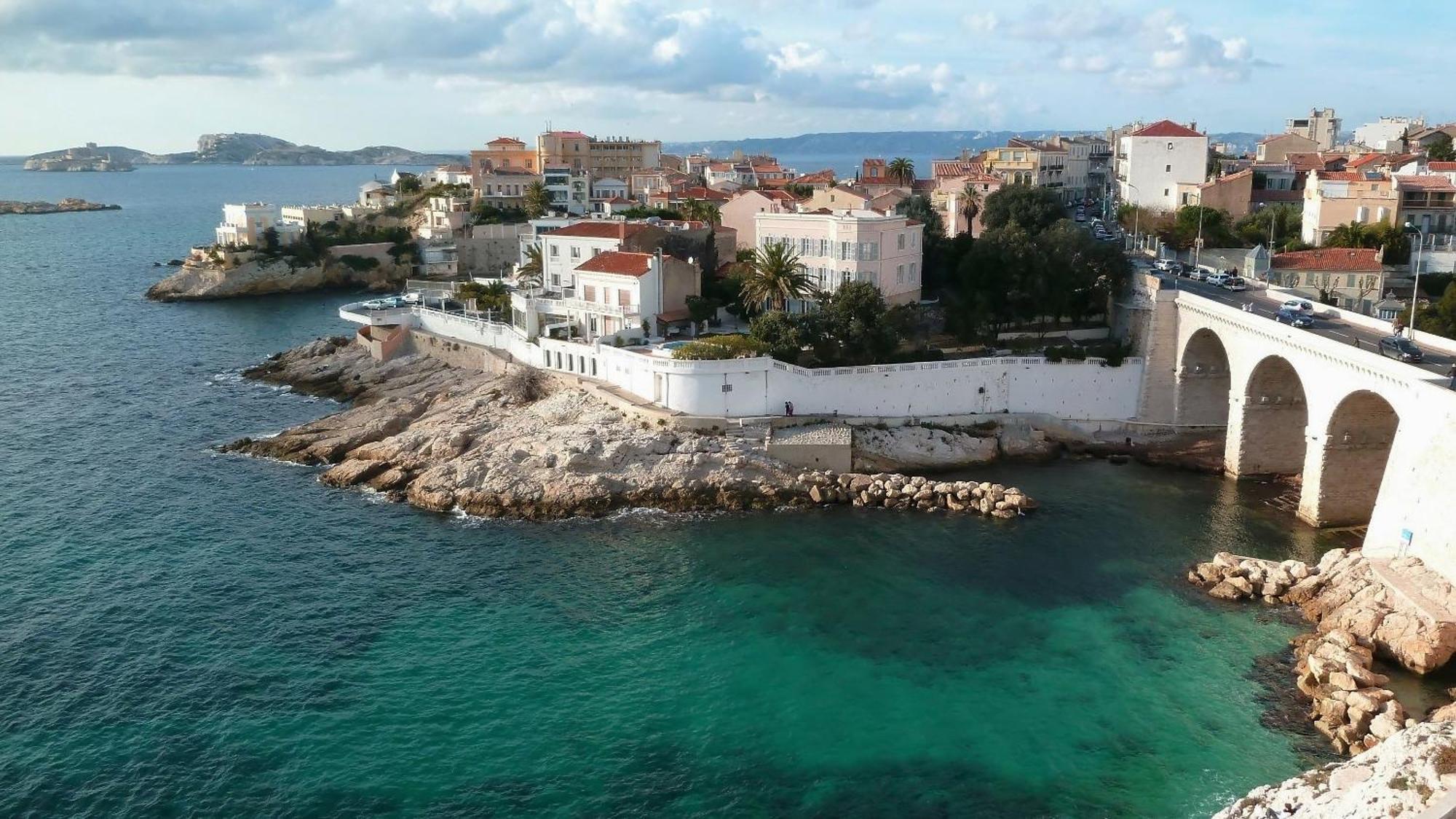 Adira Marseille Montgrand 2 Etoiles Apartment Bagian luar foto